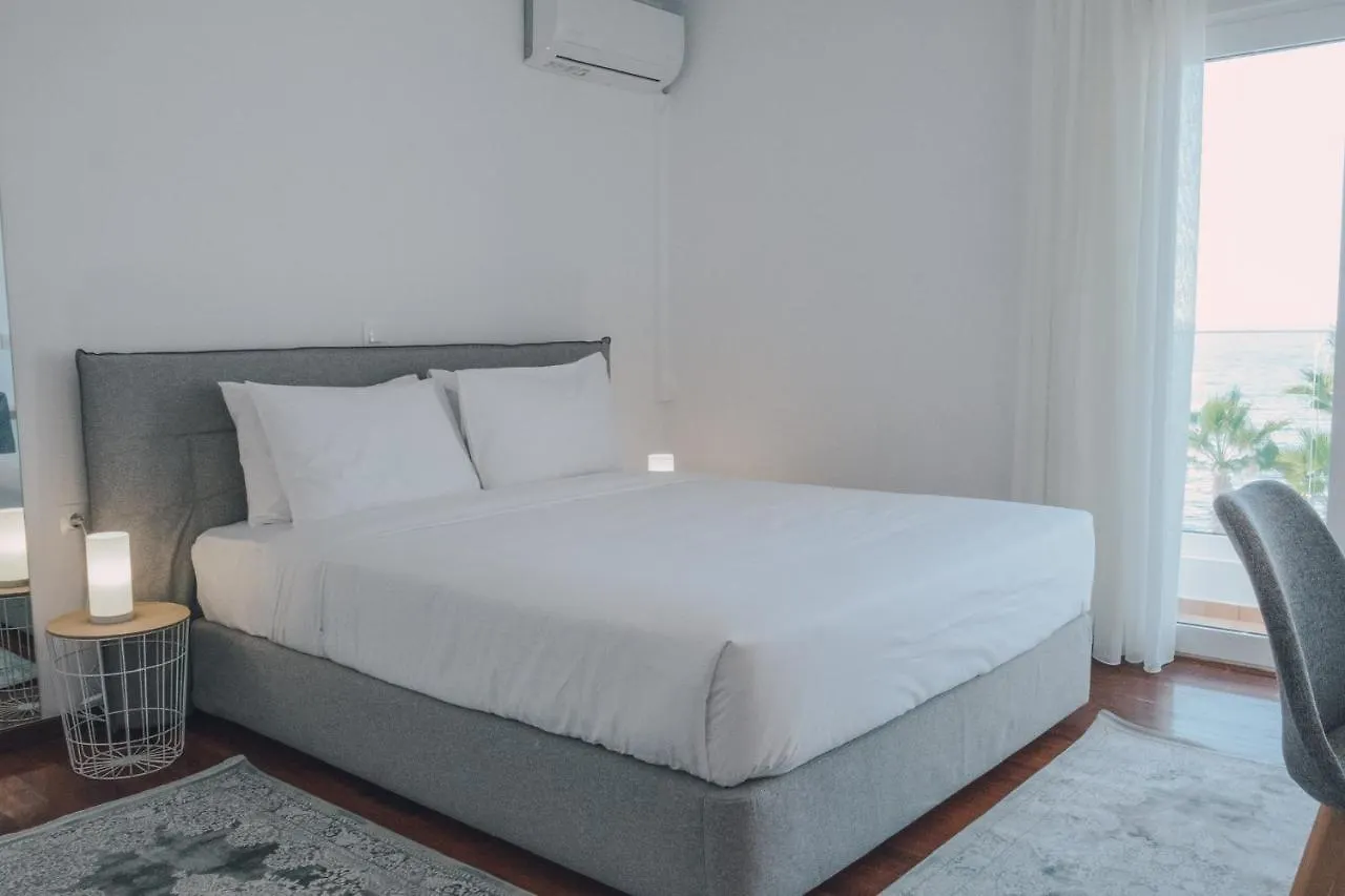 Suitenes Coast Retimno Hotel apartamentowy